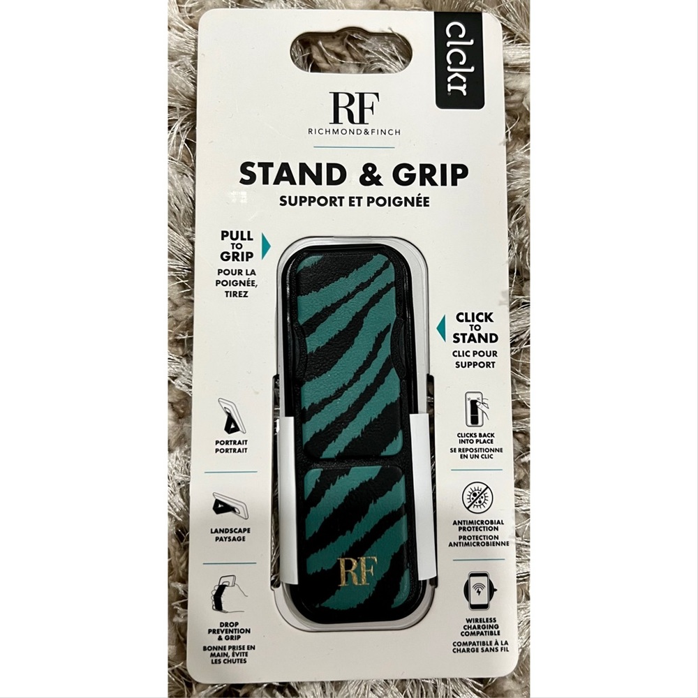 NEW | Clckr Richmond & Finch Phone Stand and Grip